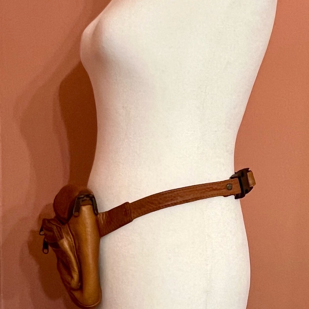 Brown Leather Waist Bag - Picture 6 of 15